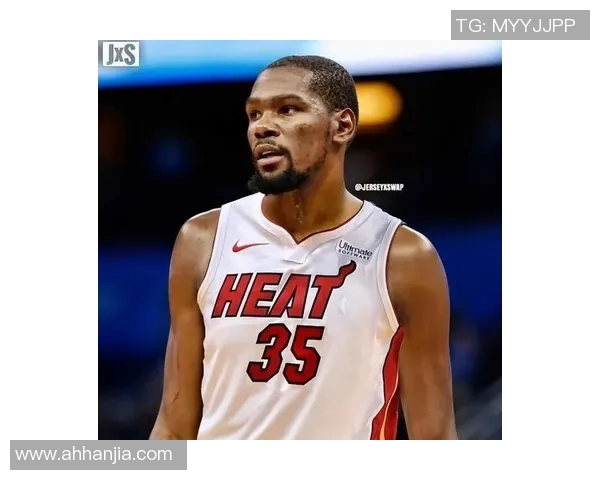 运动战报：火箭对阵太阳后乌度卡谈杜兰特状态起伏，强调老将价值超越数据